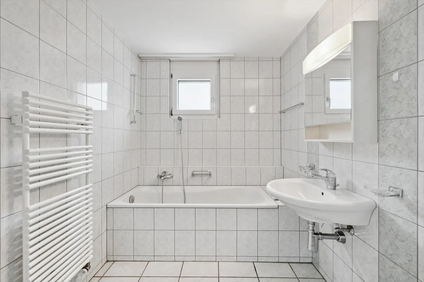 Appartamento in affitto - Foto 6 di 12