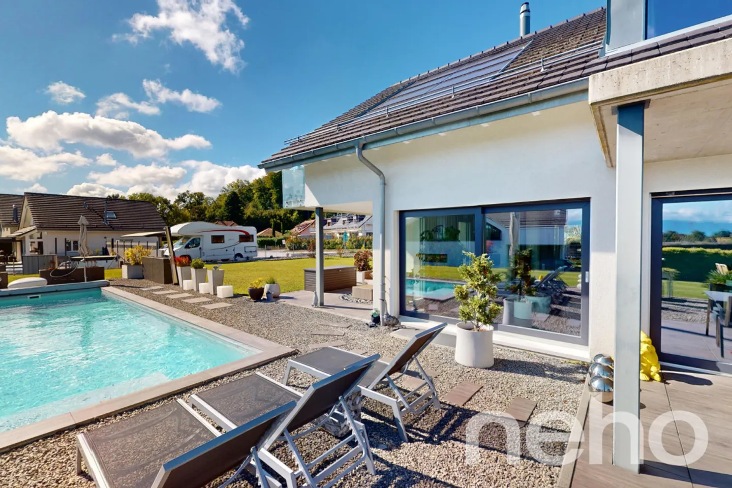 Maison de rêve avec piscine - Photo 1 sur 13