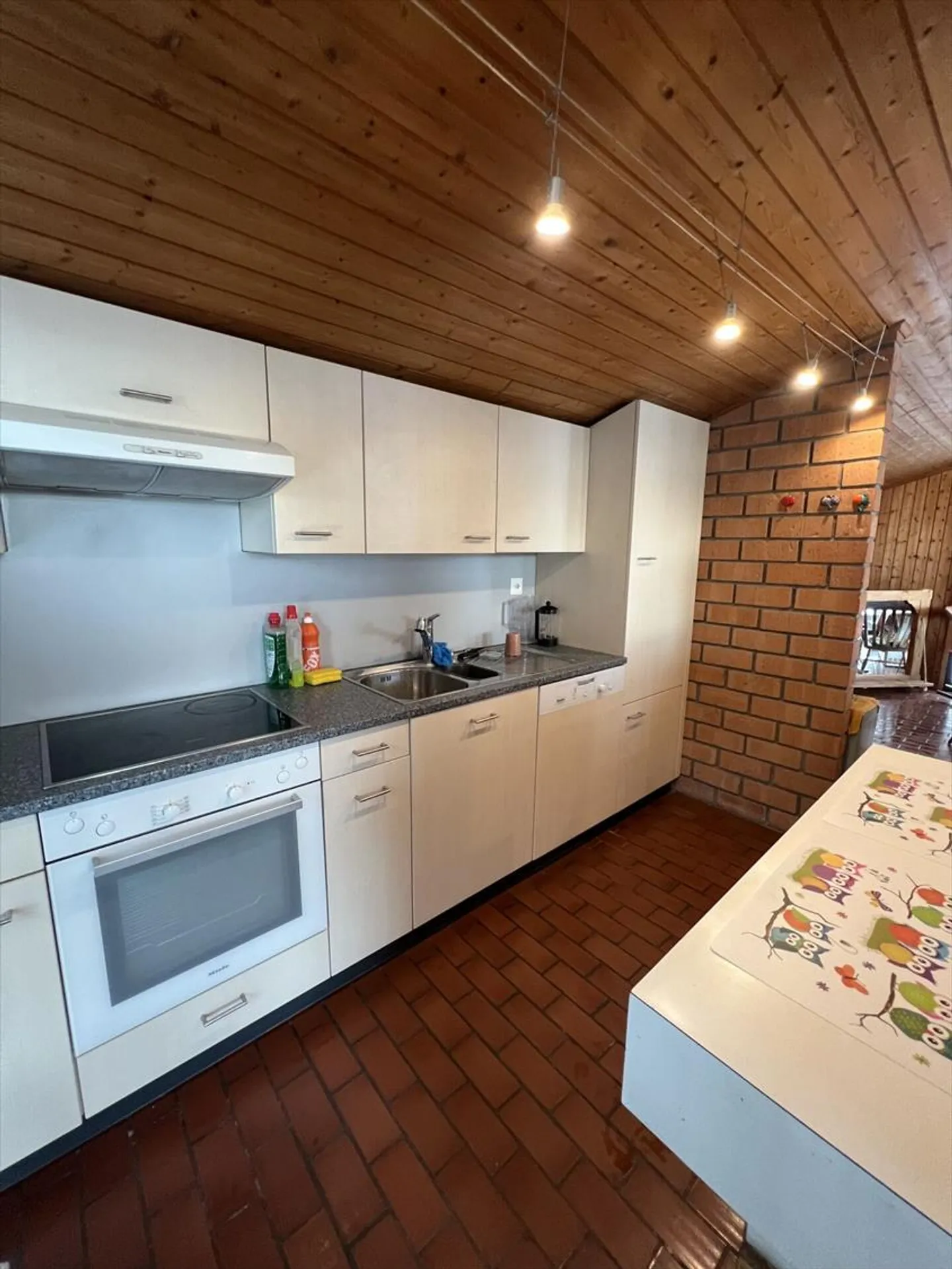 Chalet for rent - Photo 3 of 8