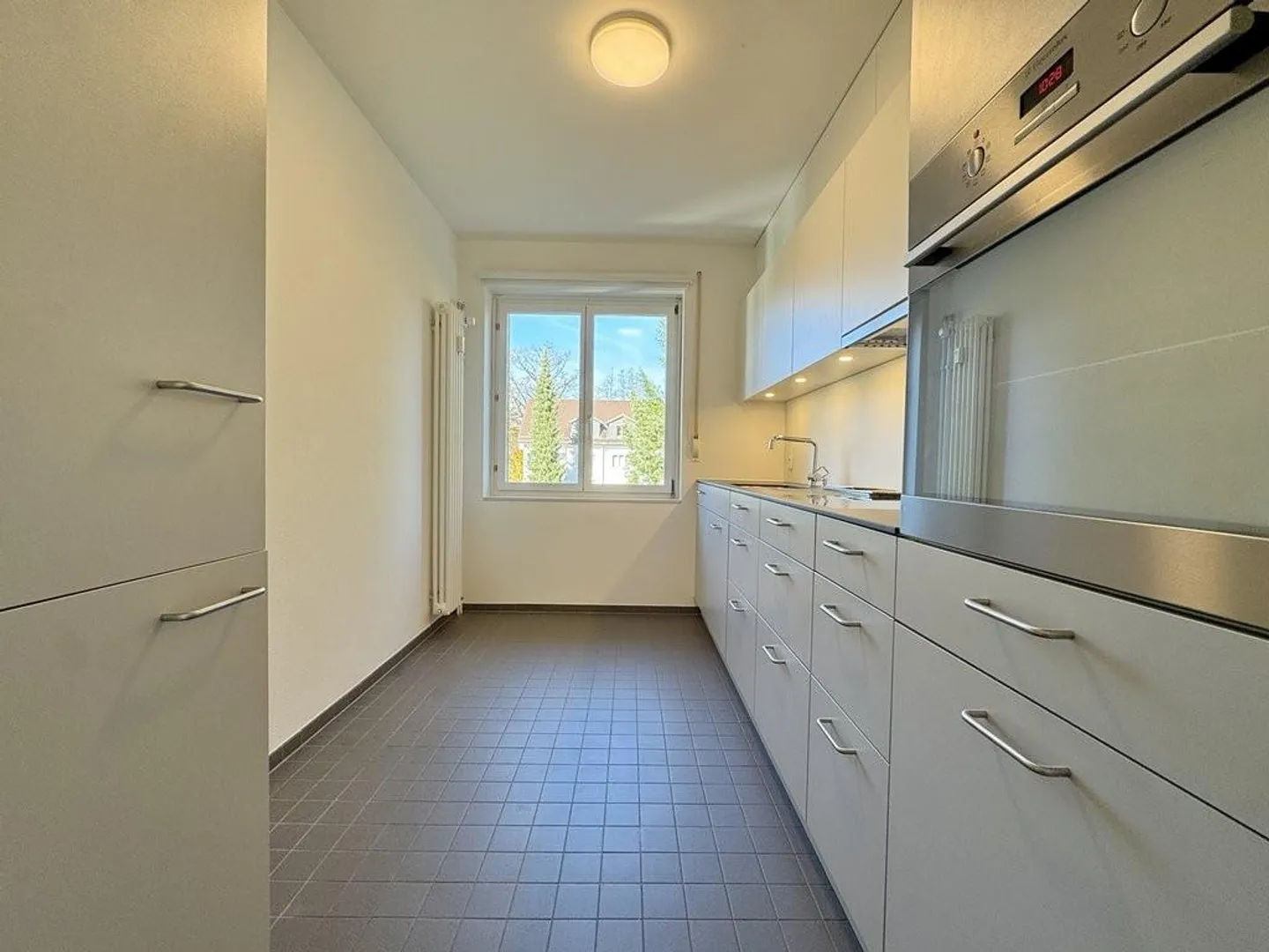 Appartement en attique avec charme dans le quartier de Wittigkofen - Photo 4 sur 10