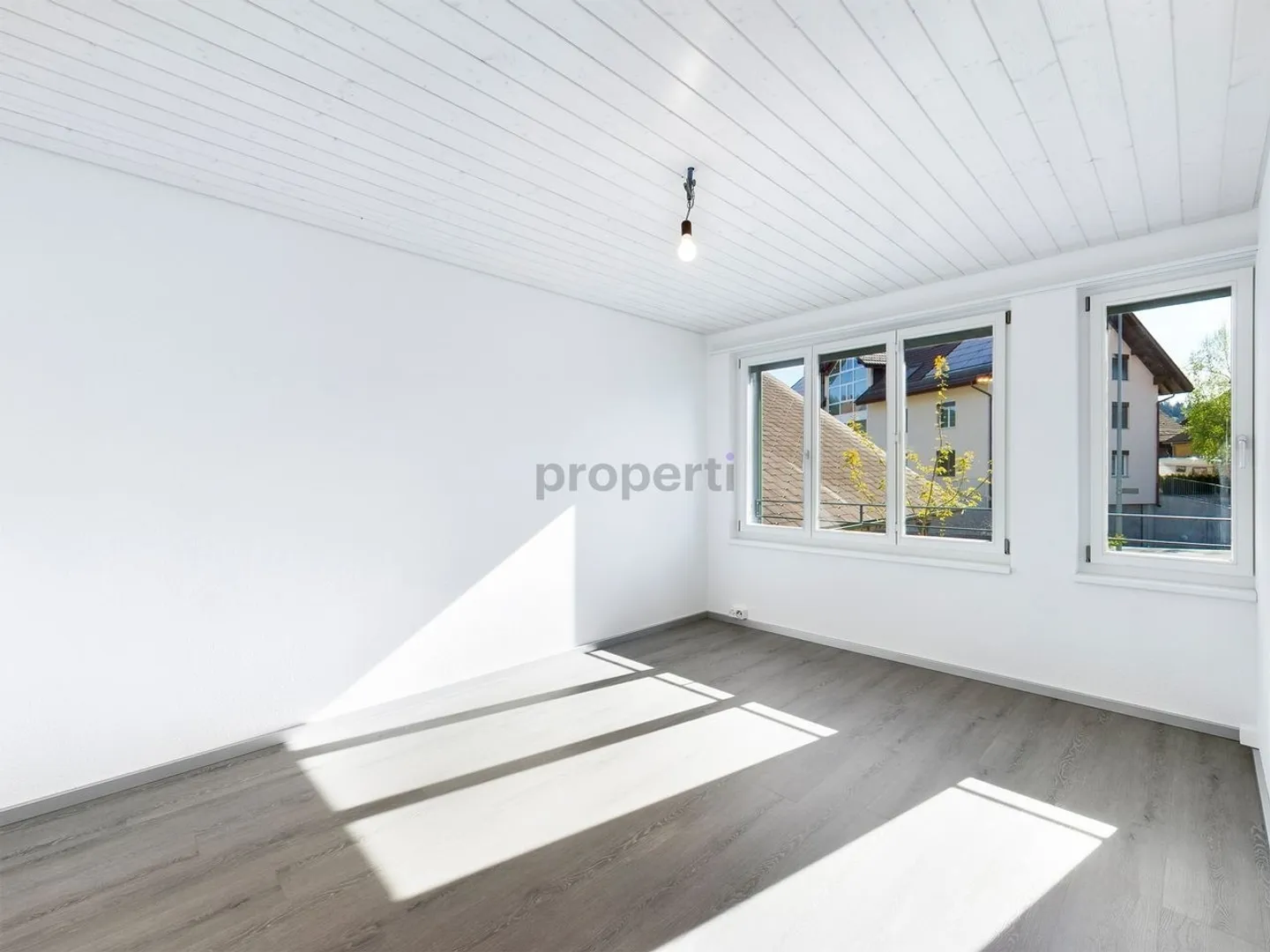 Helle 4.5-Zimmer Wohnung in Rohrbach - Foto 4 von 7