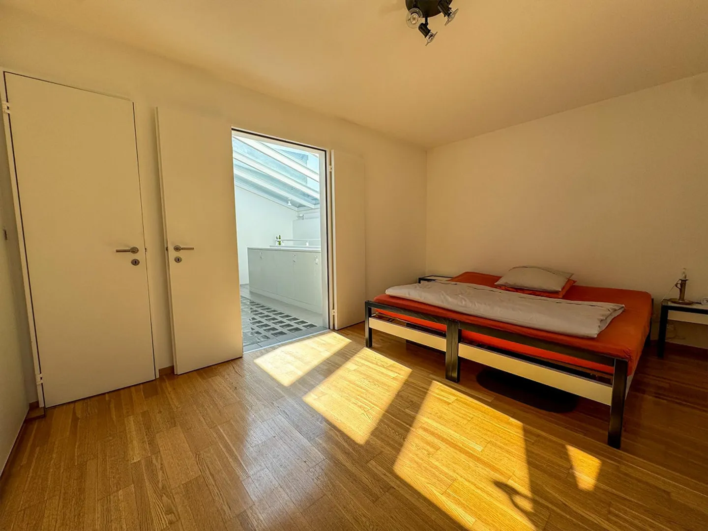 Modern 6-room terraced house with charm in Schmitten FR - Photo 14 of 26