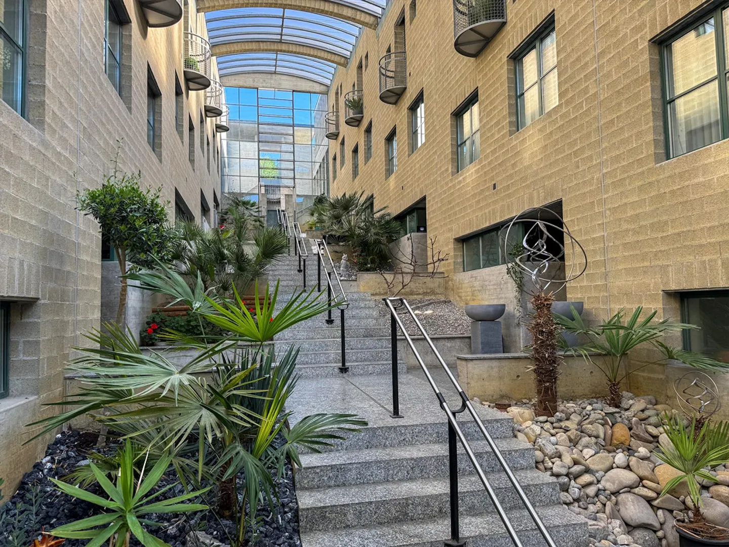 Modern 6-room terraced house with charm in Schmitten FR - Photo 23 of 26