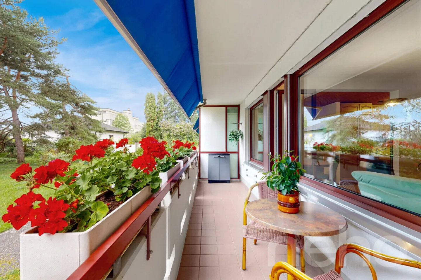 Wohnung kaufen - Foto 1 von 12