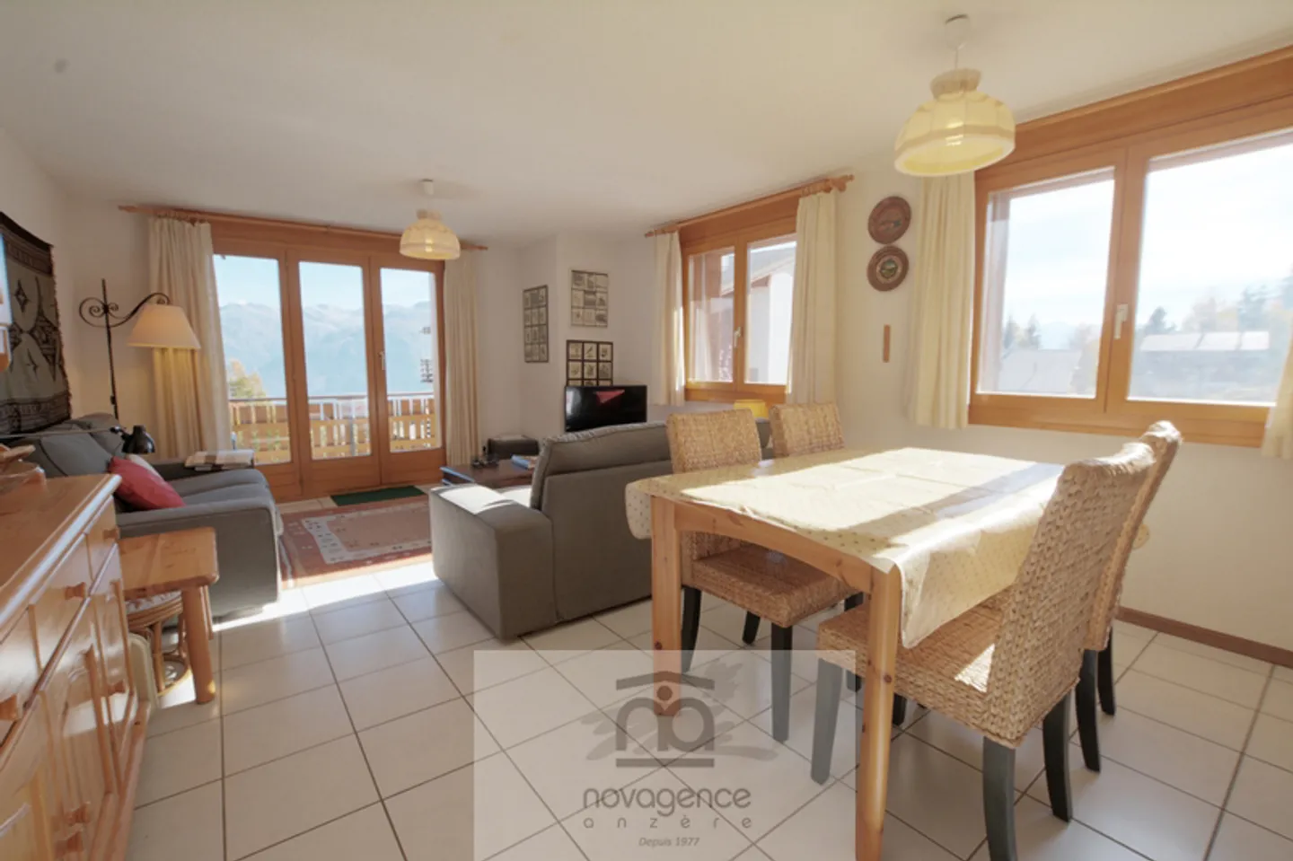 Incantevole appartamento 3.0 a Anzère - Eglantines C 104 - Foto 1 di 12