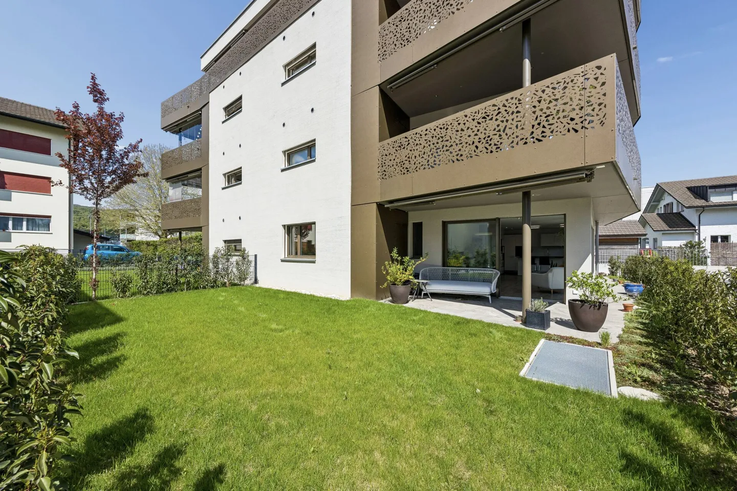 Appartement de jardin 2.5 pièces presque neuf avec beaucoup de lumière du jour - Photo 11 sur 13