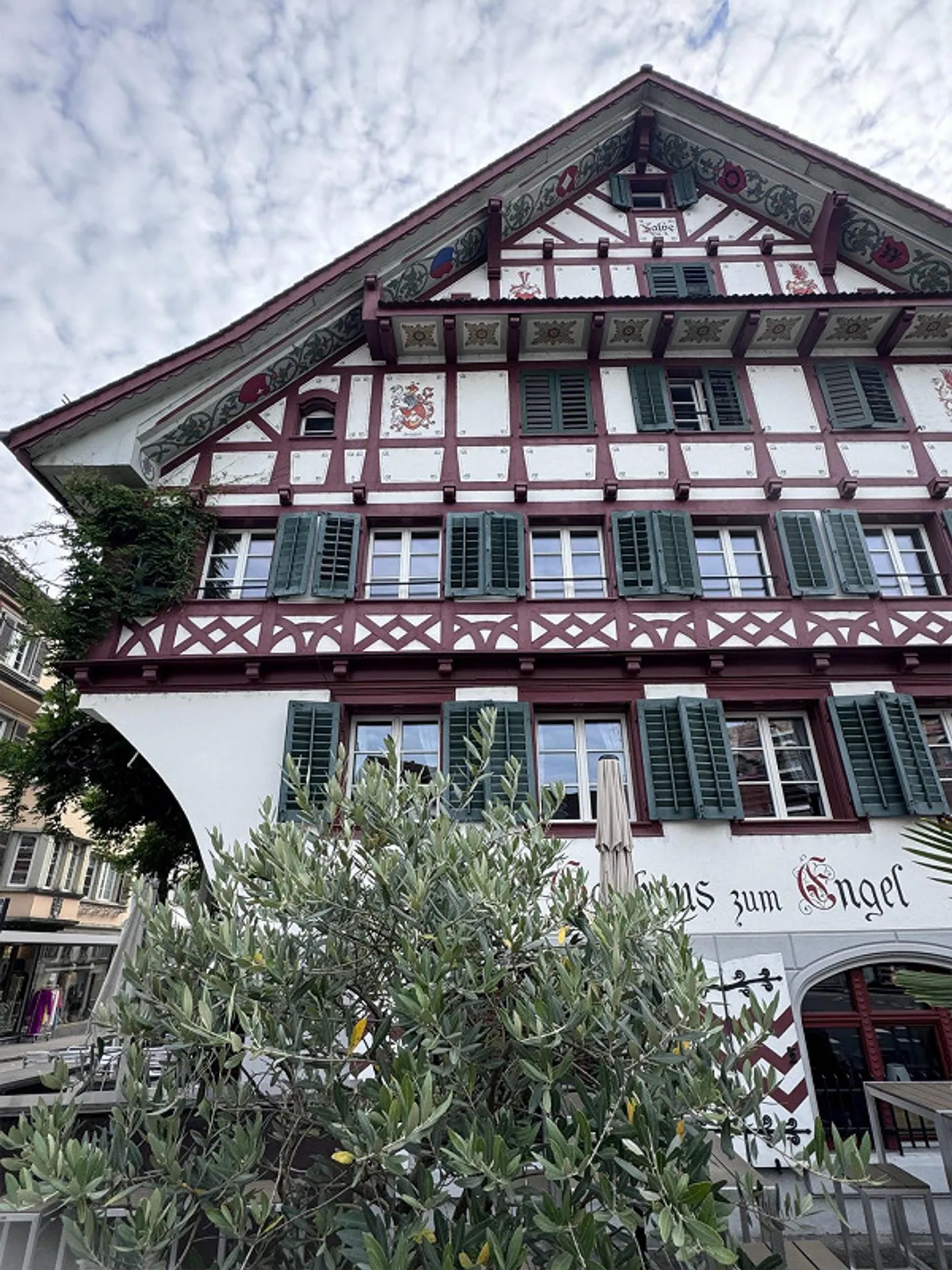 Charming 3.5-room apartment in the center of Küssnacht - Photo 1 of 10