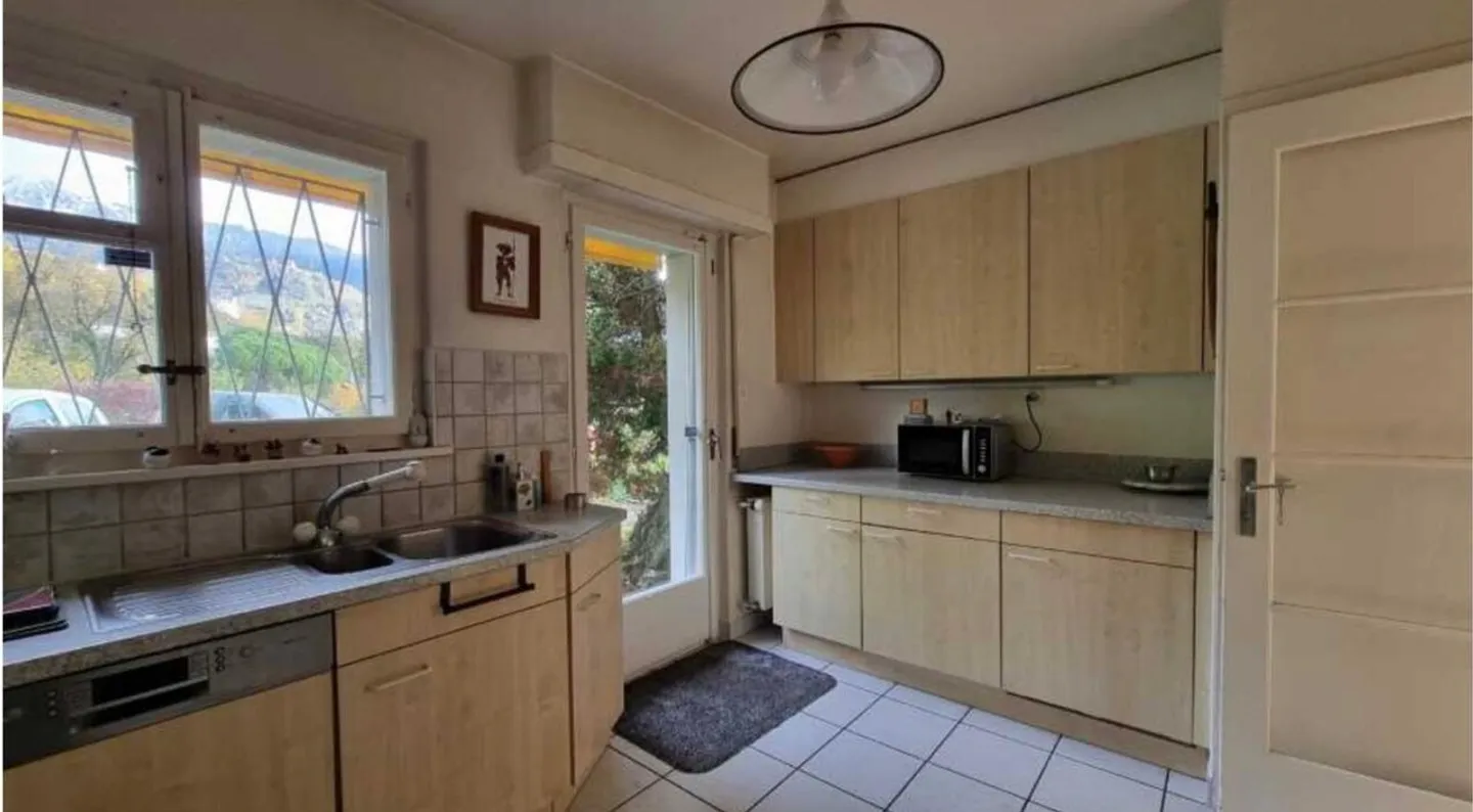 Casa di 5.5 stanze al piano terra - Foto 7 di 7
