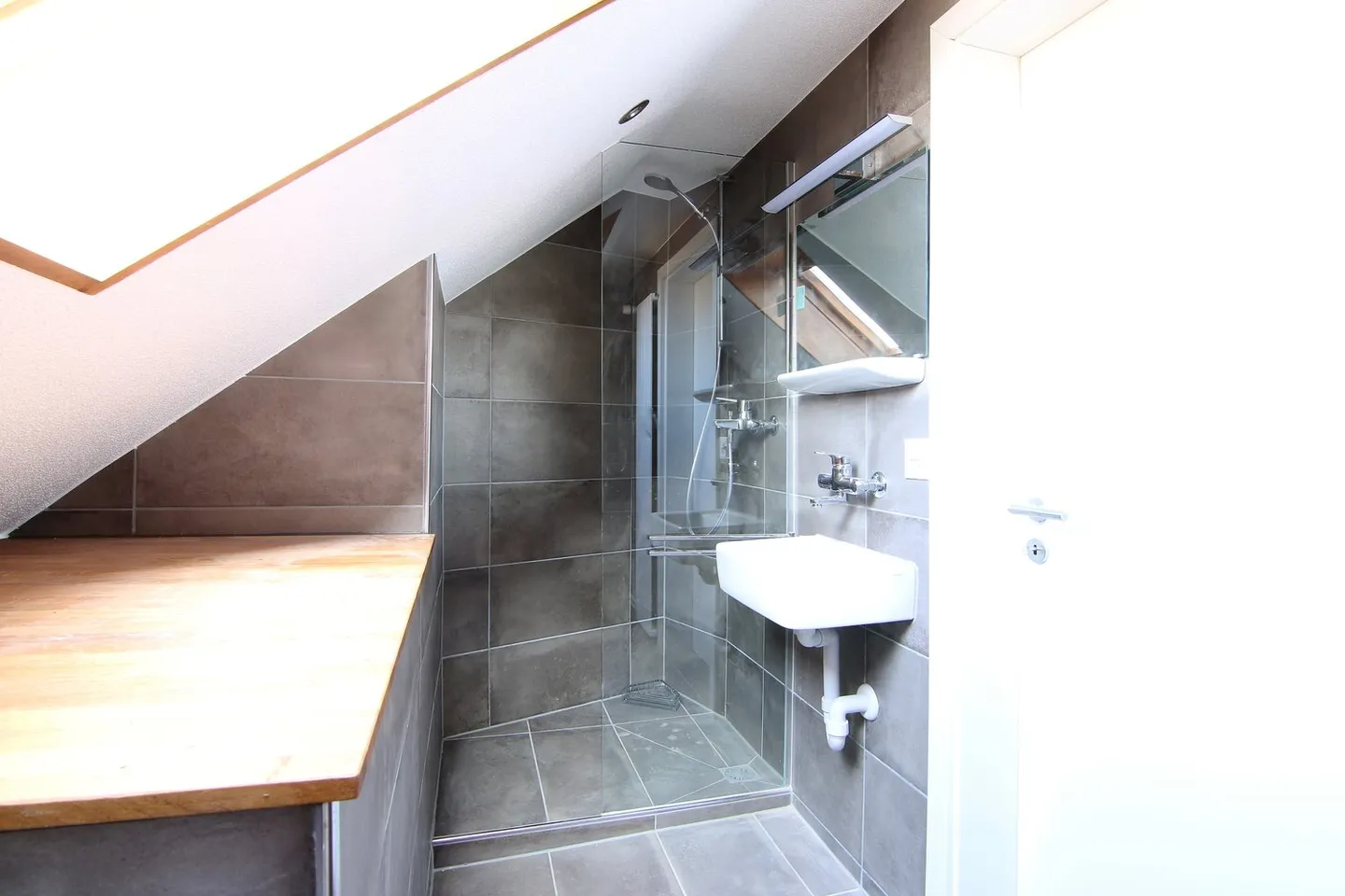 Bijou 1.5 pièces à louer à Solothurn - Photo 10 sur 15