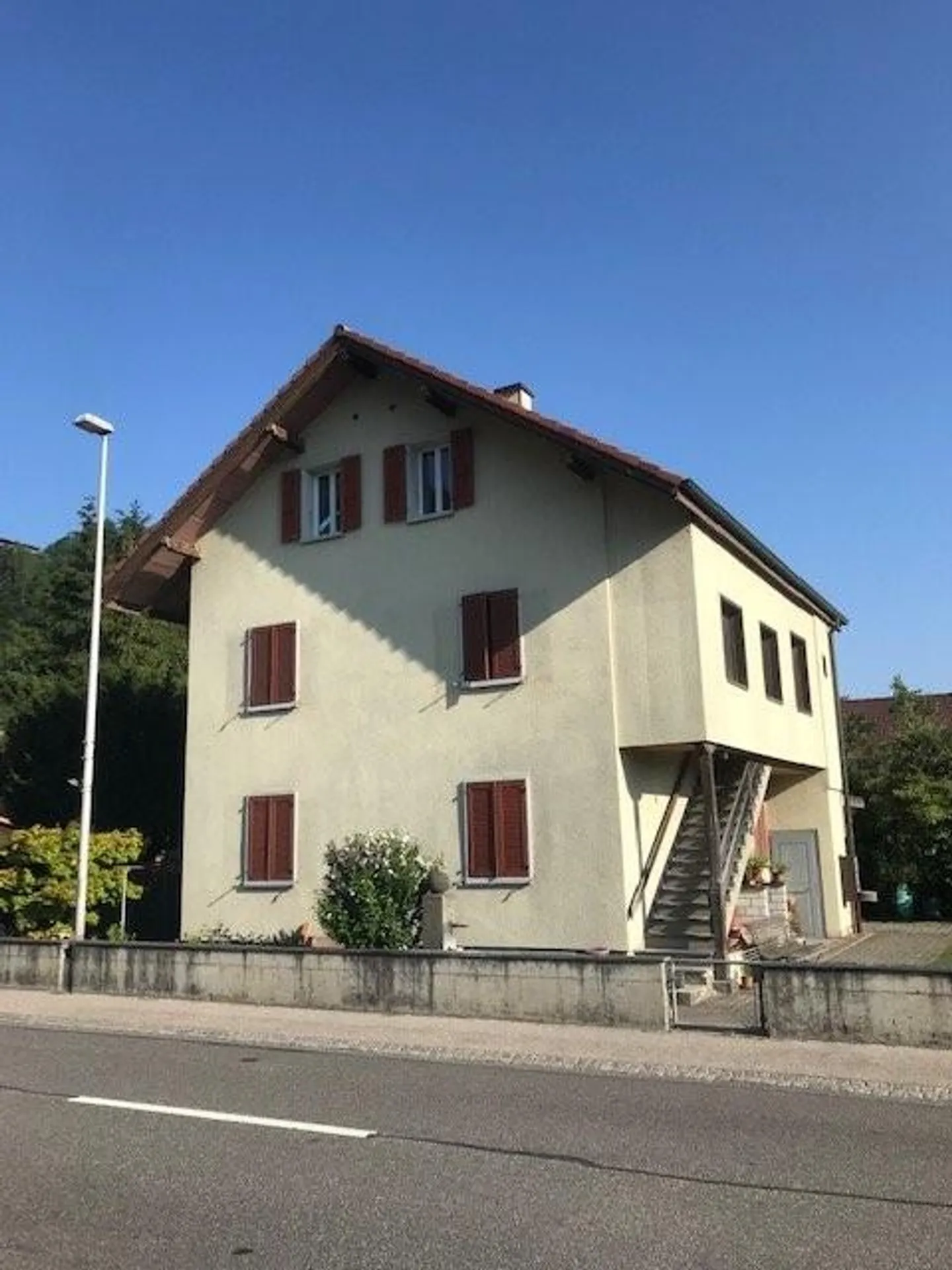 Charmante appartement sous les combles à Oberburg - Photo 1 sur 9