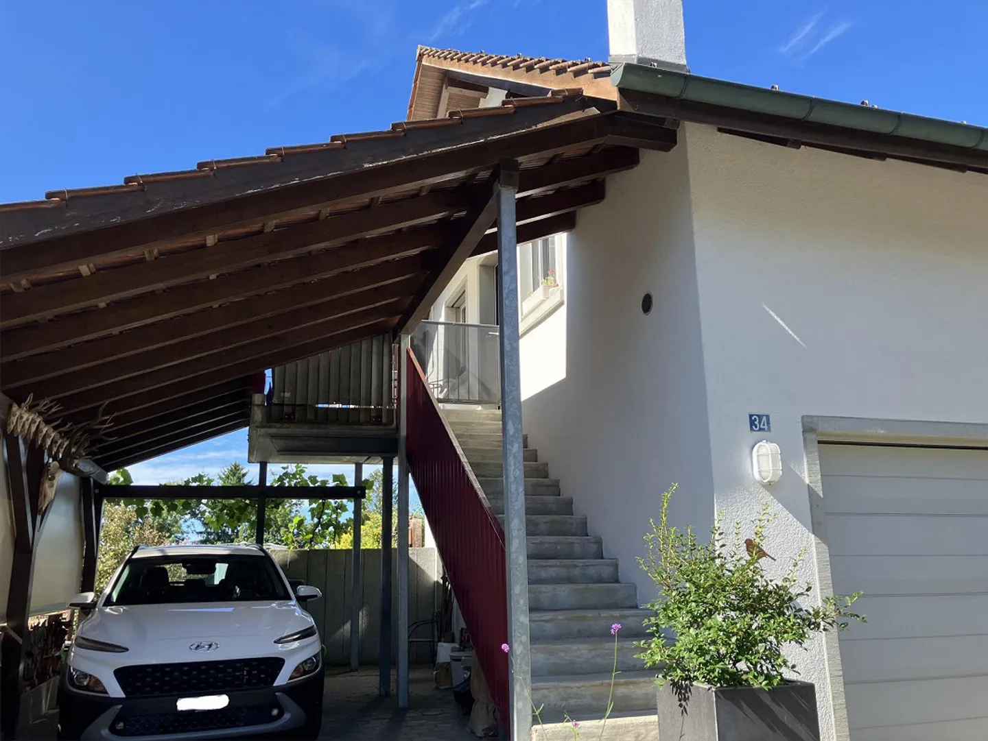 Extraordinary 3.5-room maisonette apartment in a quiet location - Photo 3 of 9