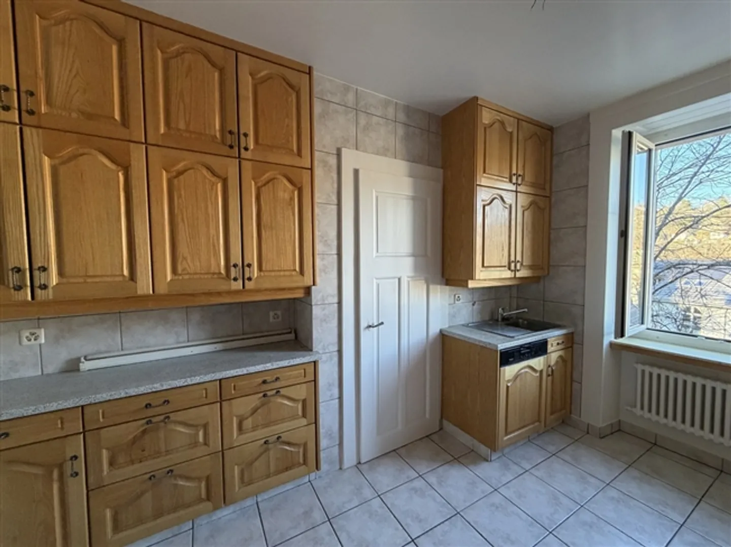 «Renovierte 3-Zimmer-Wohnung mit Terrasse» - Foto 10 von 13