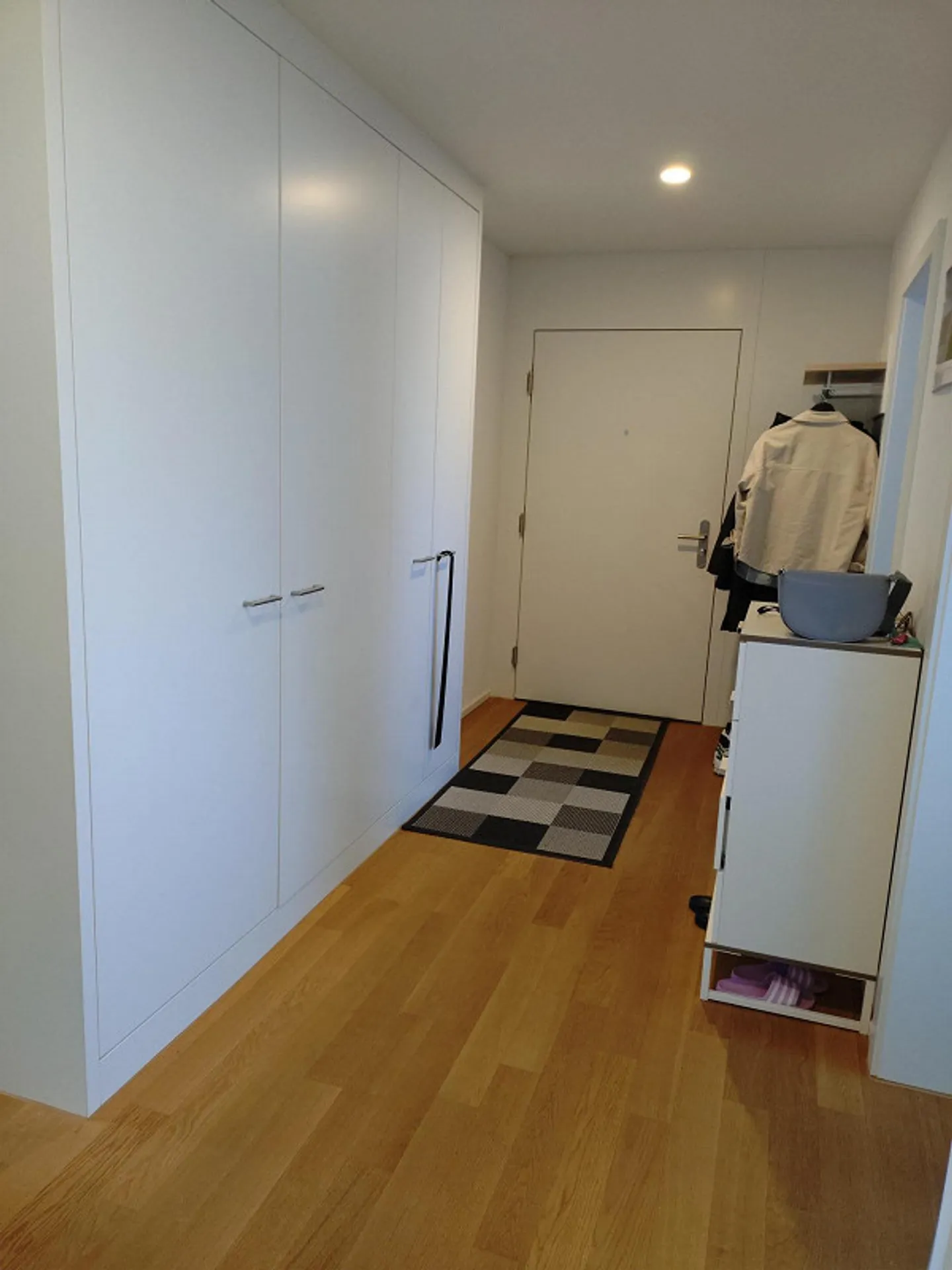 Appartement moderne, lumineux, spacieux et central de 3,5 pièces - Photo 5 sur 10