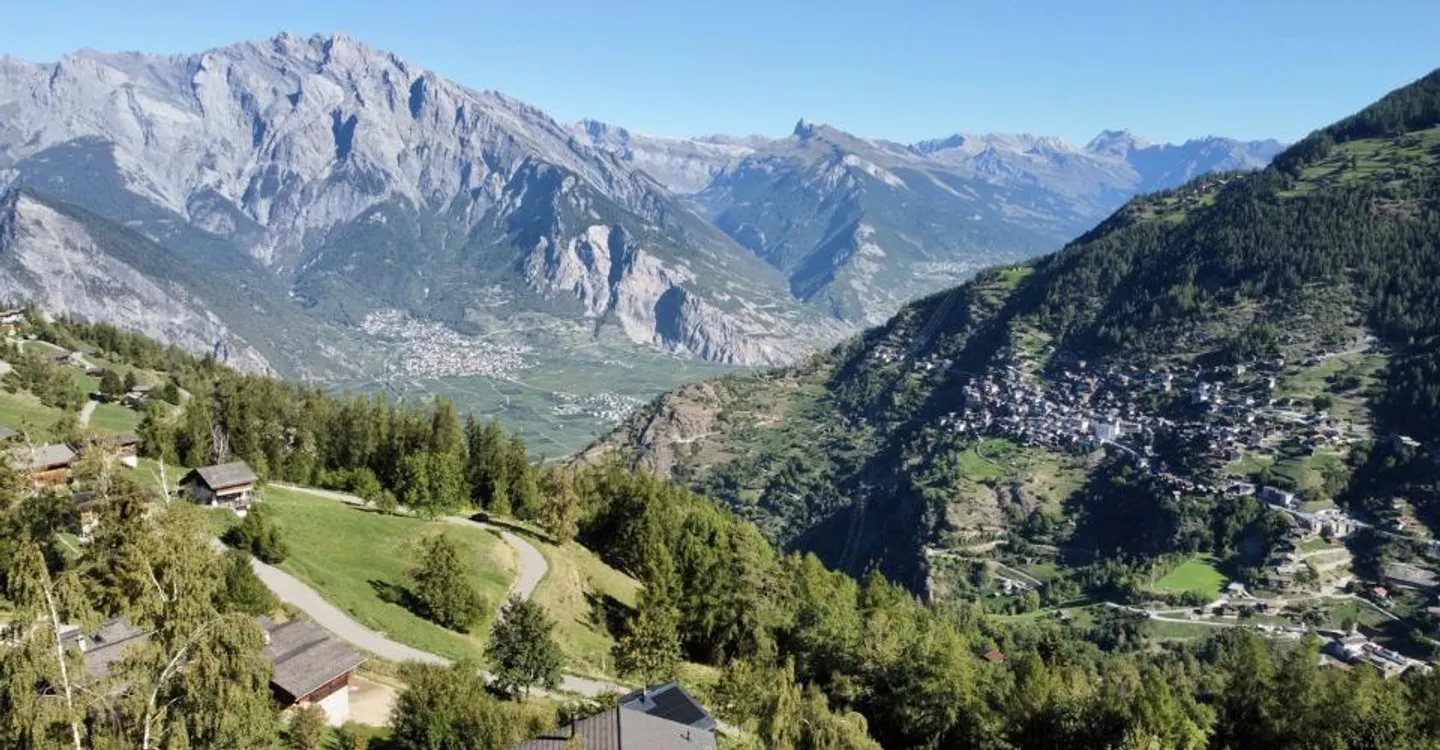 Grande parcella pronta ad accogliere il tuo futuro chalet a La Tzoumaz - Foto 5 di 6