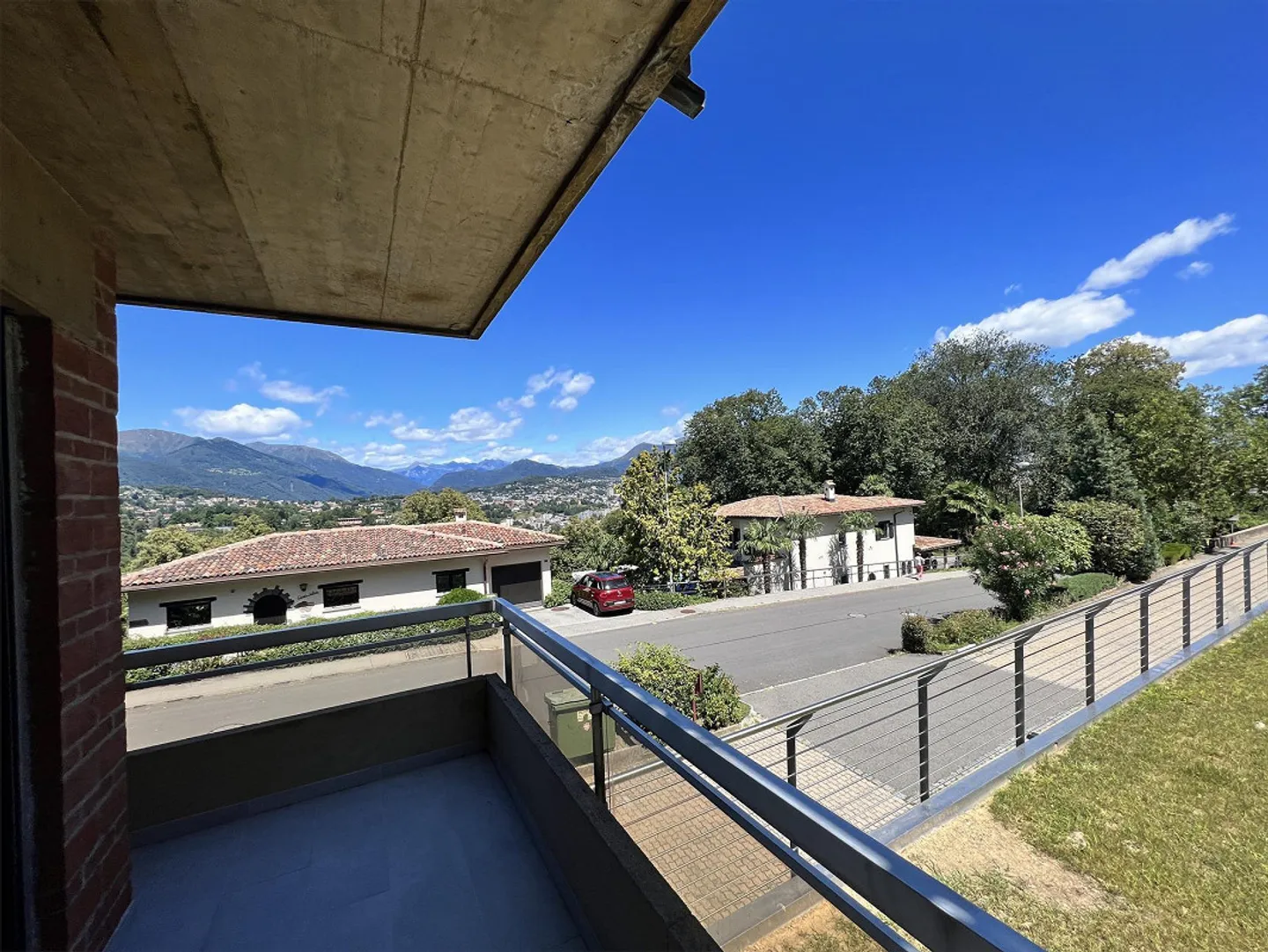 Lugano-Pazzallo – Perfetto appartamento 3.5 locali con terrazze e parcheggio – Come reddito - Foto 12 di 27