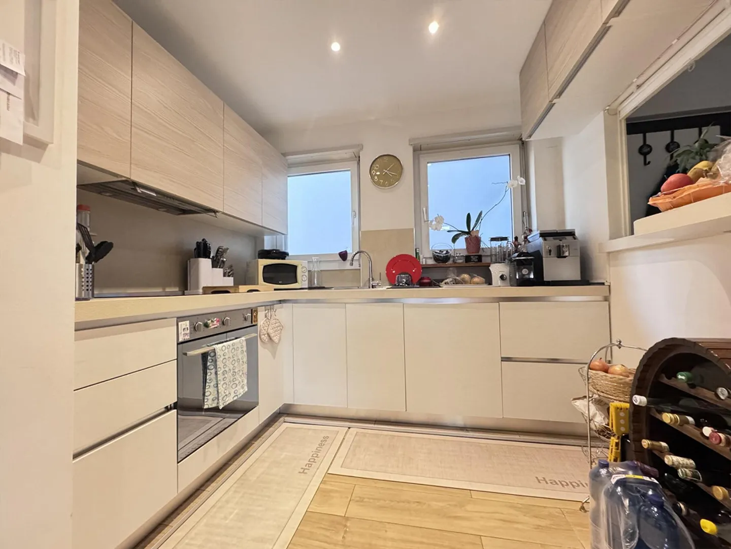 SCHÖNES 4.5 WIE NEU IN LUGANO BREGANZONA - Foto 2 von 11