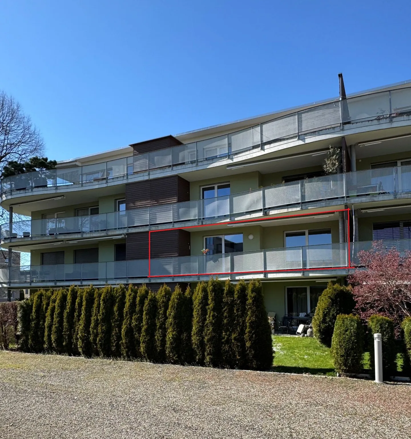 Modern 3.5-room apartment in Gossau with two balconies - Photo 1 of 16