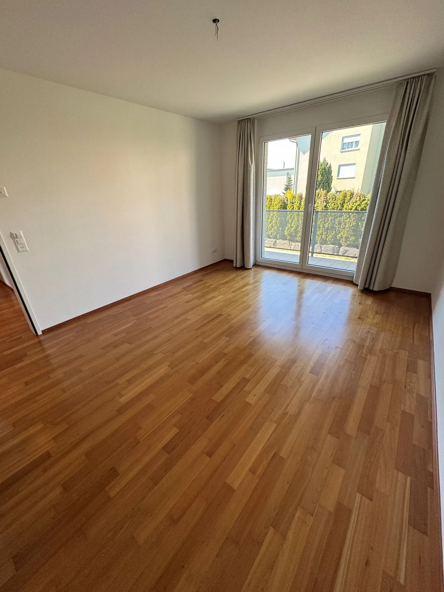 Modern 3.5-room apartment in Gossau with two balconies - Photo 10 of 16