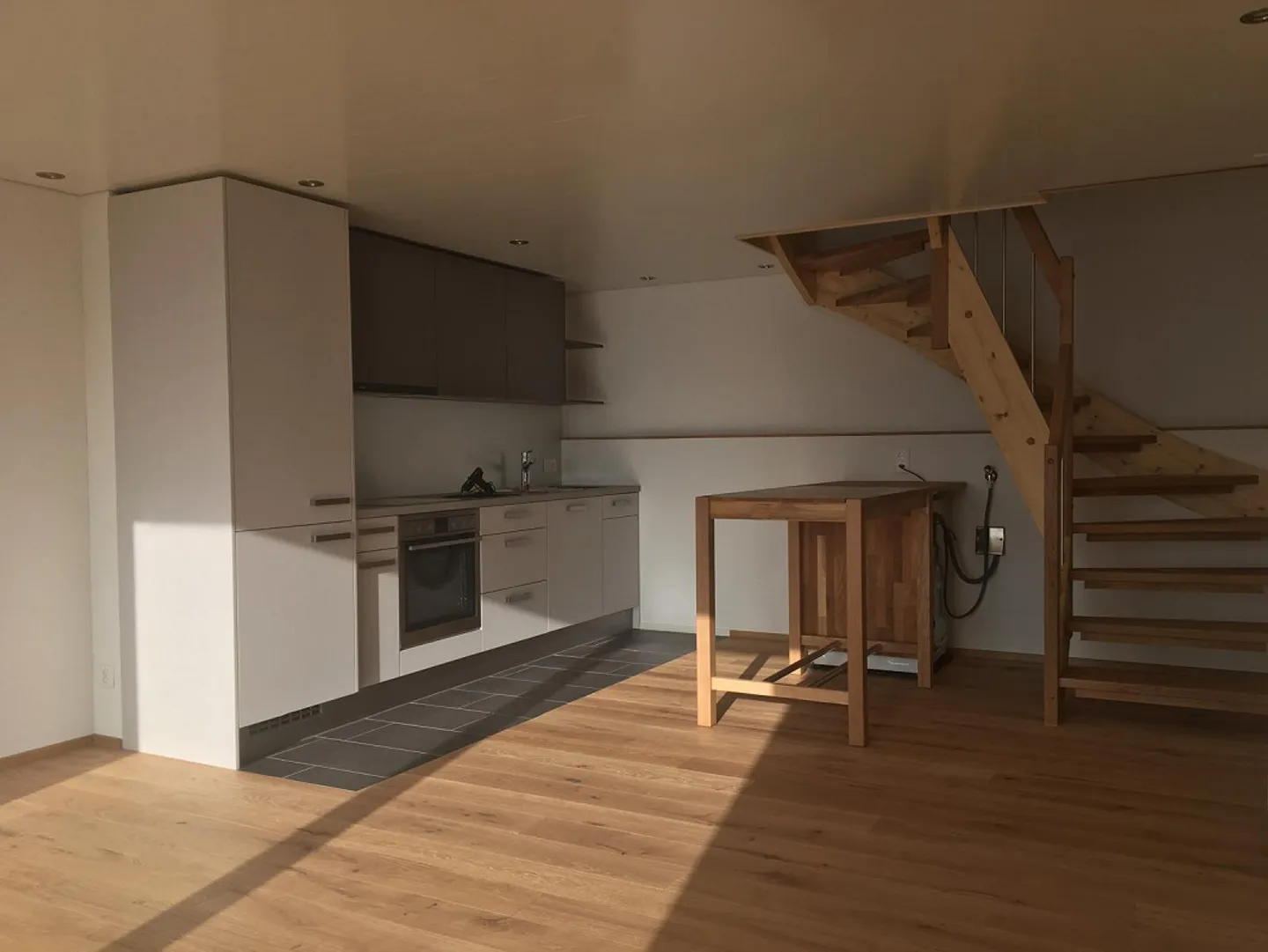 2.5 Room Apartment/Part of House - Photo 2 of 9