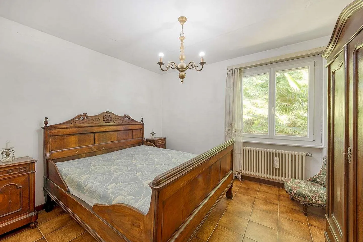 CASTEL S. PIETRO : VILLA AVEC UN GRAND POTENTIEL DE RÉNOVATION - Photo 11 sur 12