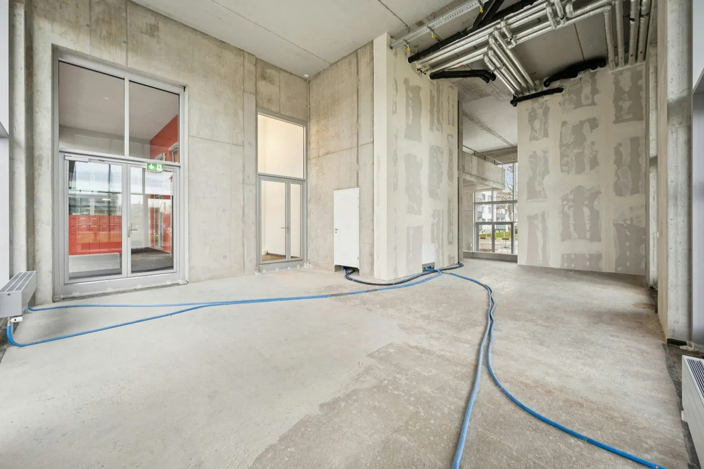 Spazio commerciale spazioso con potenziale per concetti innovativi - Foto 6 di 11