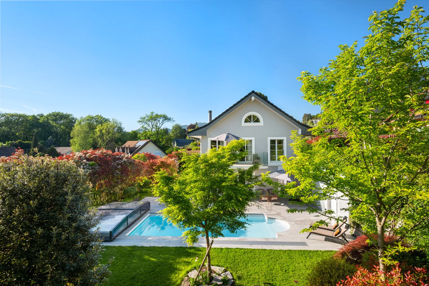 Belle propriété familiale avec vue sur le lac et piscine à Blonay - Photo 3 sur 24