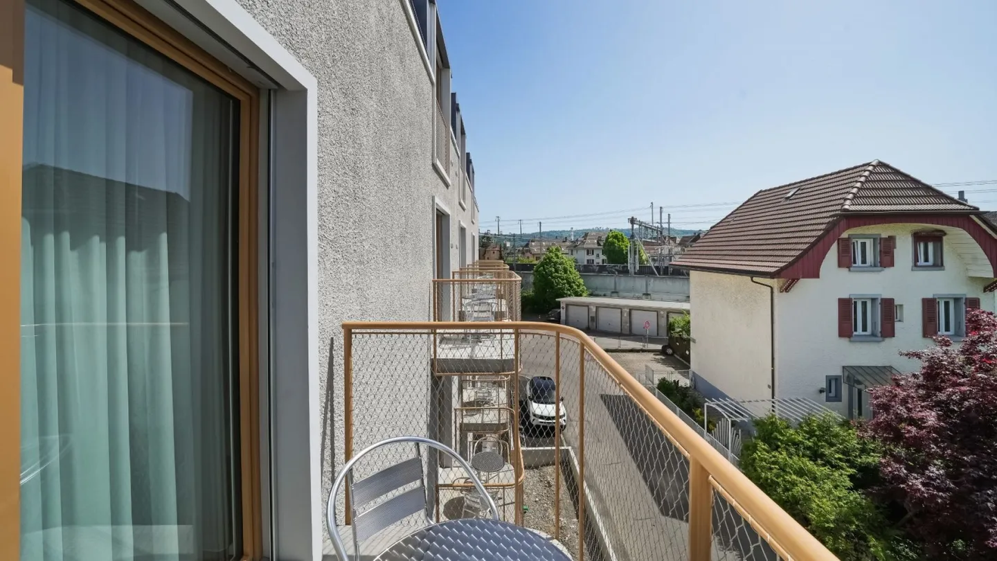 Vollmöbliertes Apartment in Biel - Foto 12 von 22