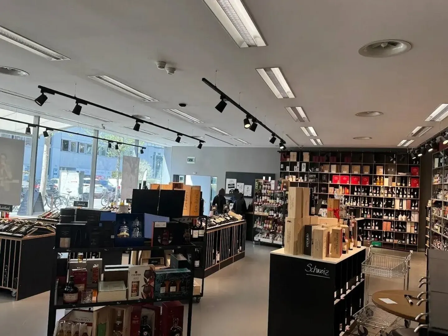 Spacious Commercial Space in Chur - Photo 4 of 9