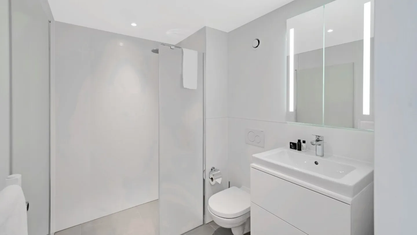 Vollmöbliertes Apartment in Biel - Foto 10 von 22