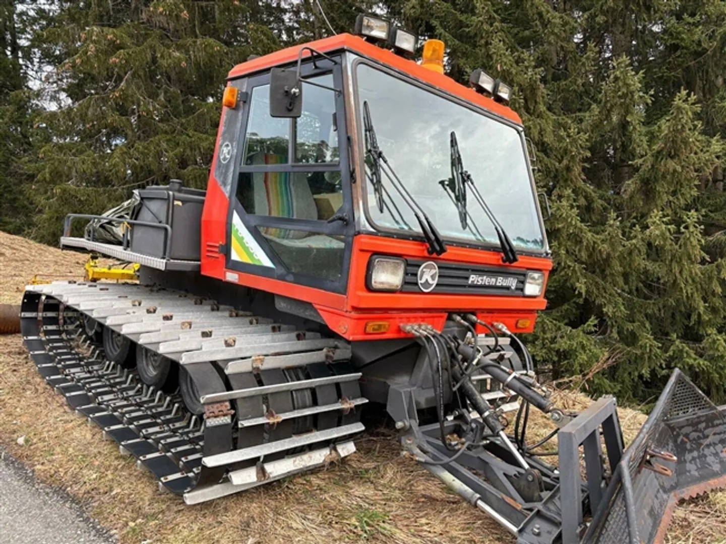 Classe dans sa forme la plus pure. Un chalet authentique. Rénovation appropriée. - Photo 15 sur 15