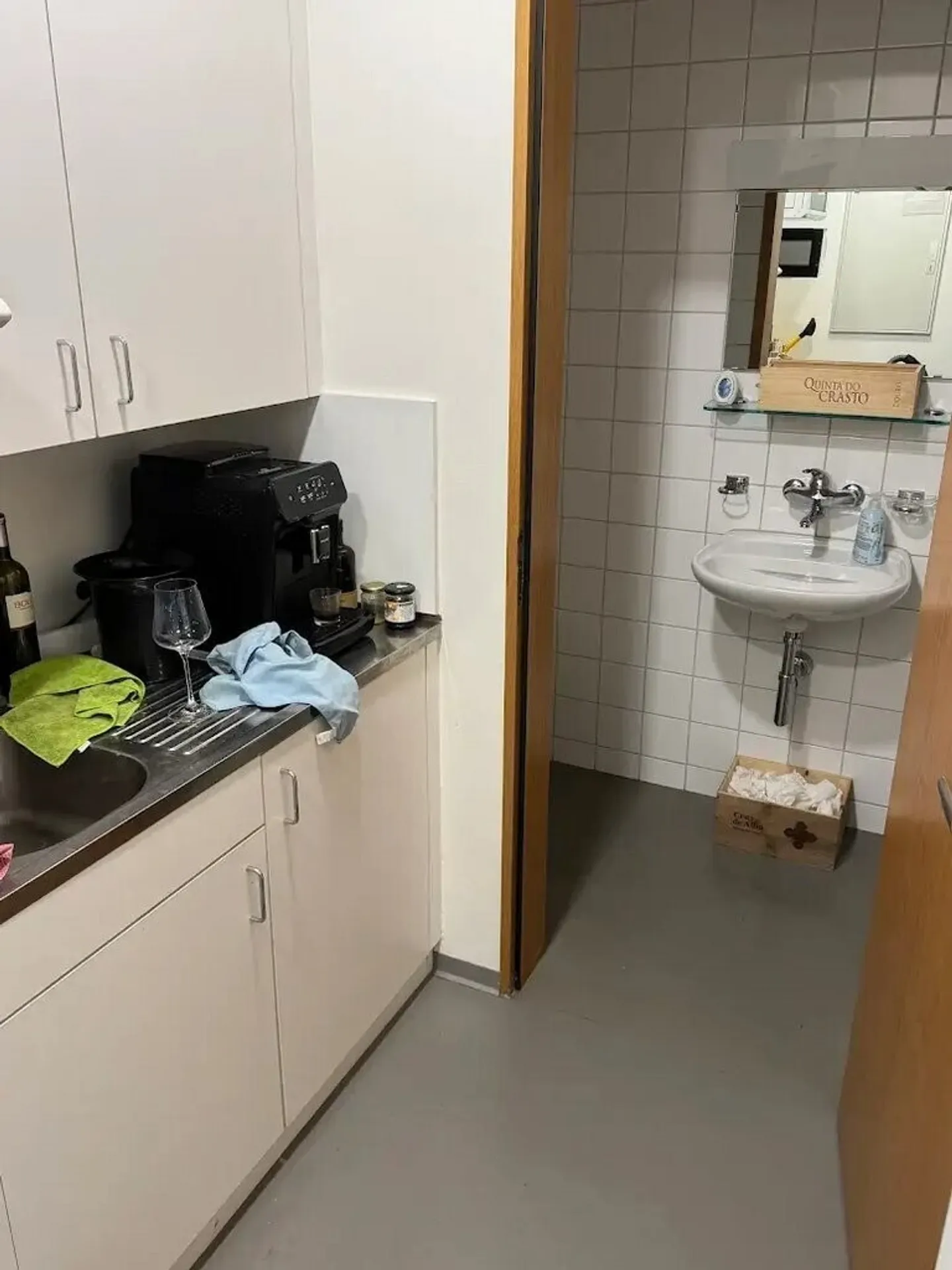 Spacious Commercial Space in Chur - Photo 7 of 9