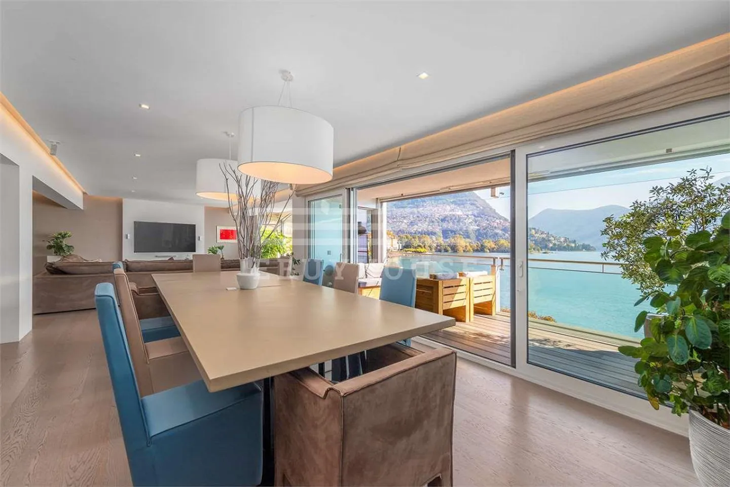 Appartamento magnifico con vista sul lago in centro - Foto 6 di 13