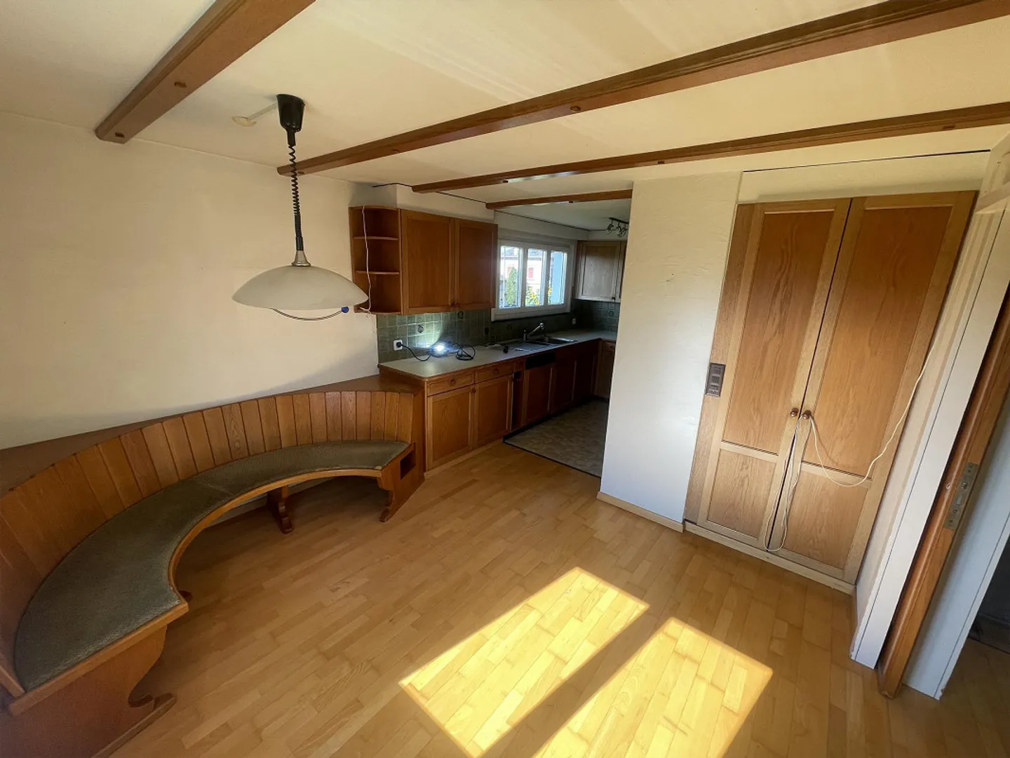 Maison individuelle de rêve à la recherche de nouveaux propriétaires - Photo 8 sur 23