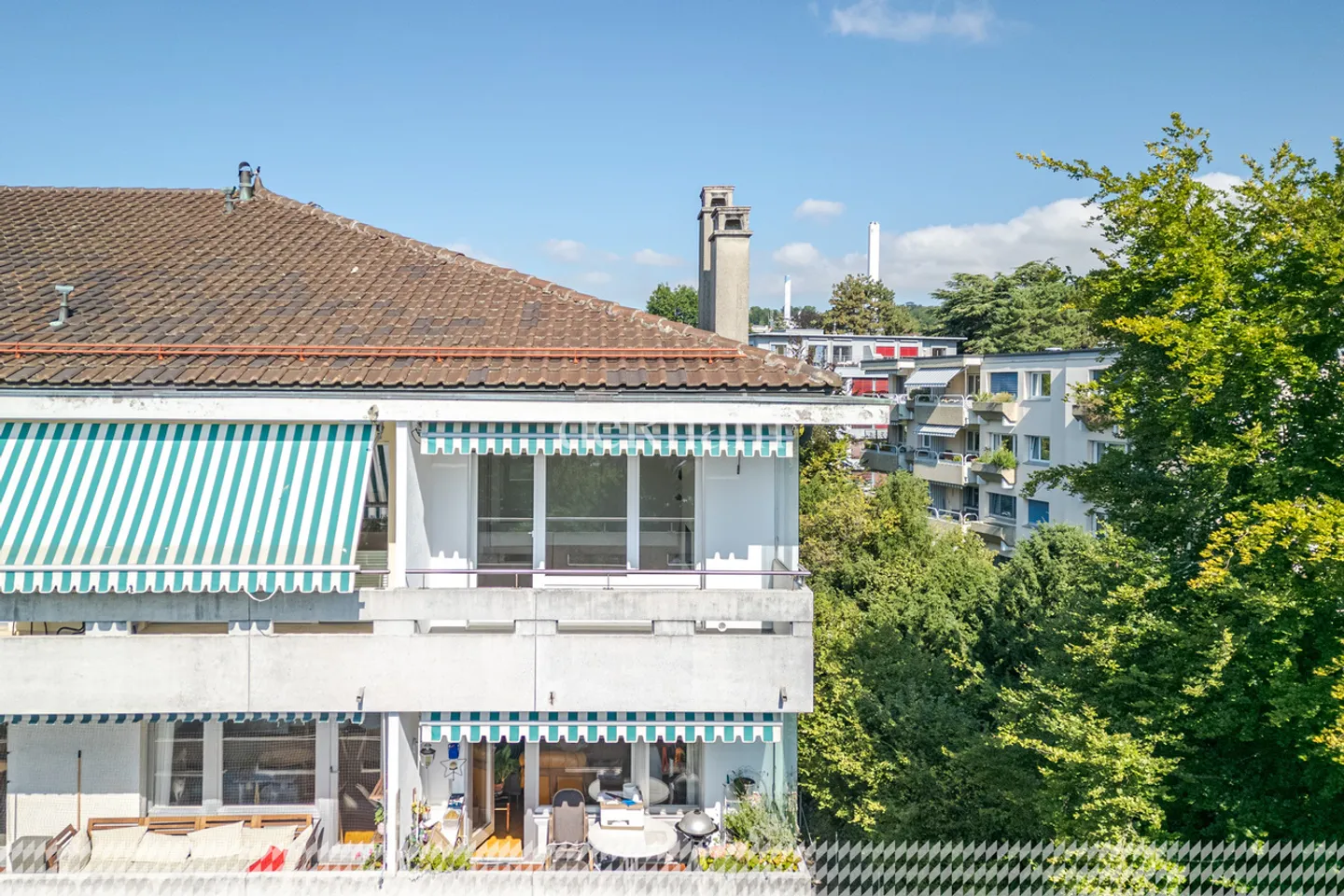 Appartement Charmant avec Vue sur le Lac - Photo 6 sur 6