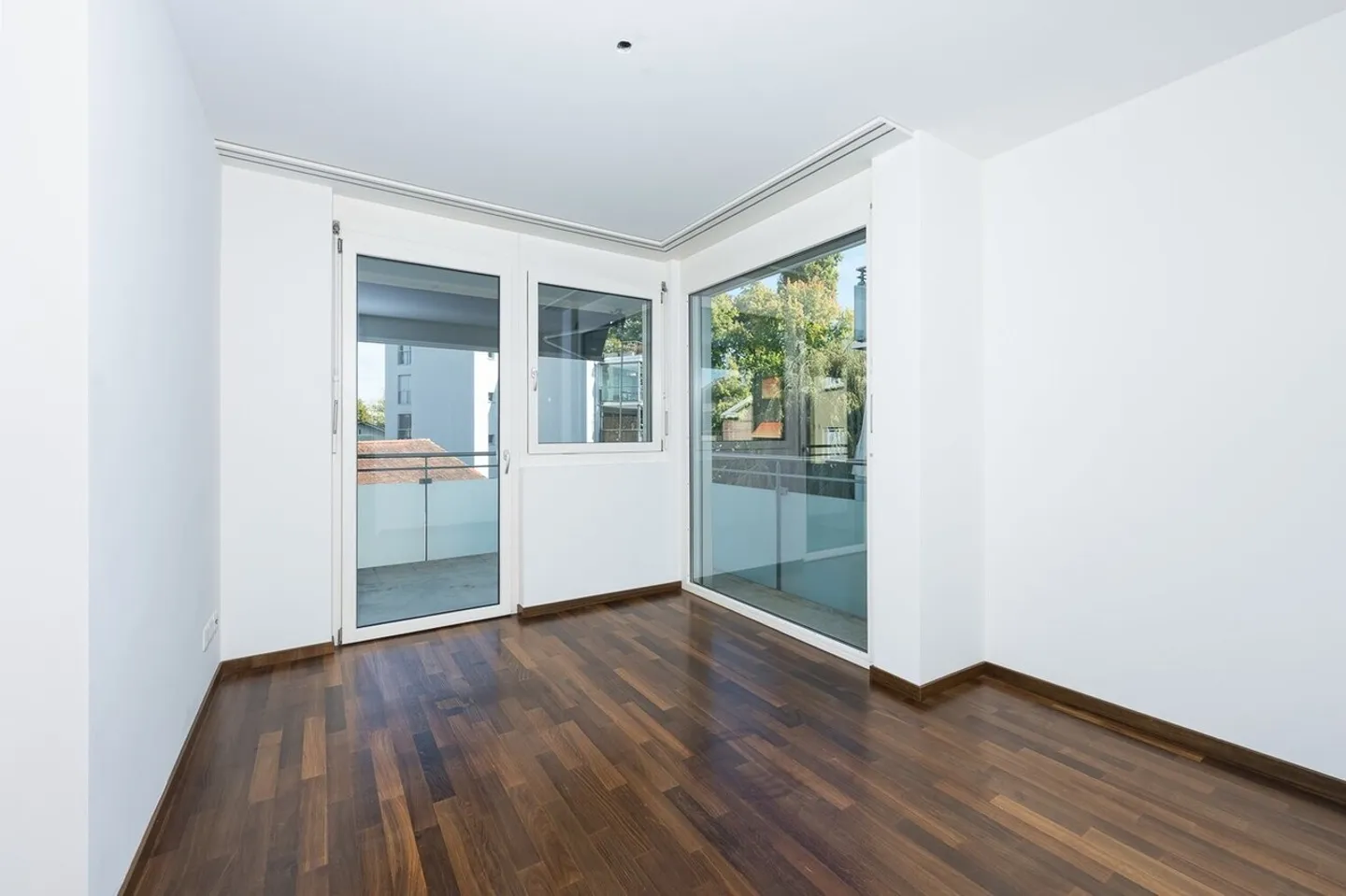 Apartment for rent - Photo 9 of 13