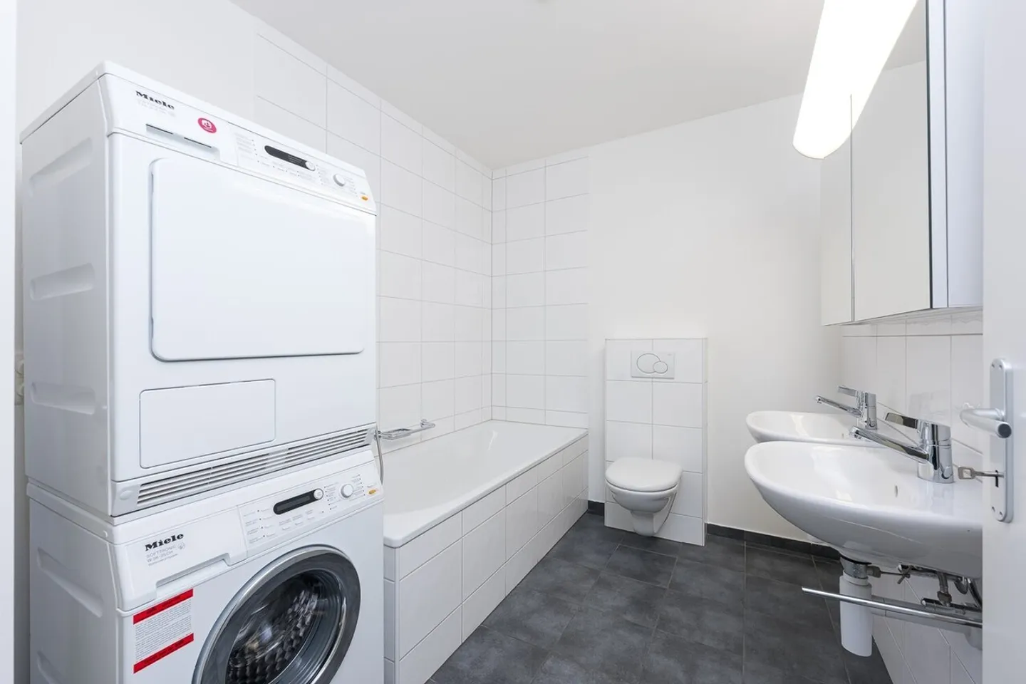 Apartment for rent - Photo 12 of 13