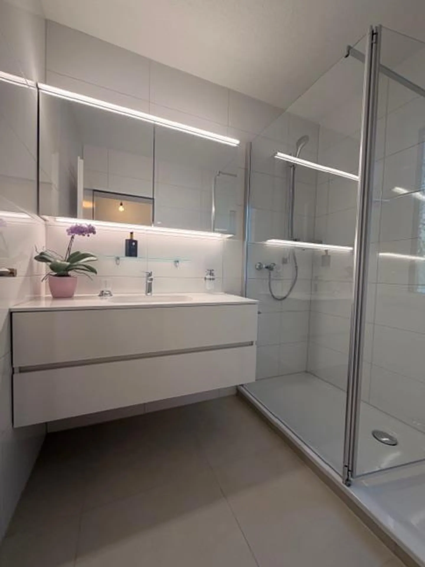 grosszügige Wohnung an ruhiger Lage zu vermieten - Foto 7 von 10