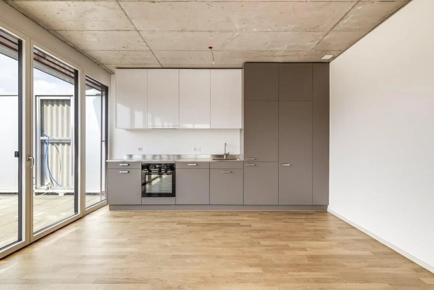Modern 3.5-room new apartment for comfort - Photo 1 of 5
