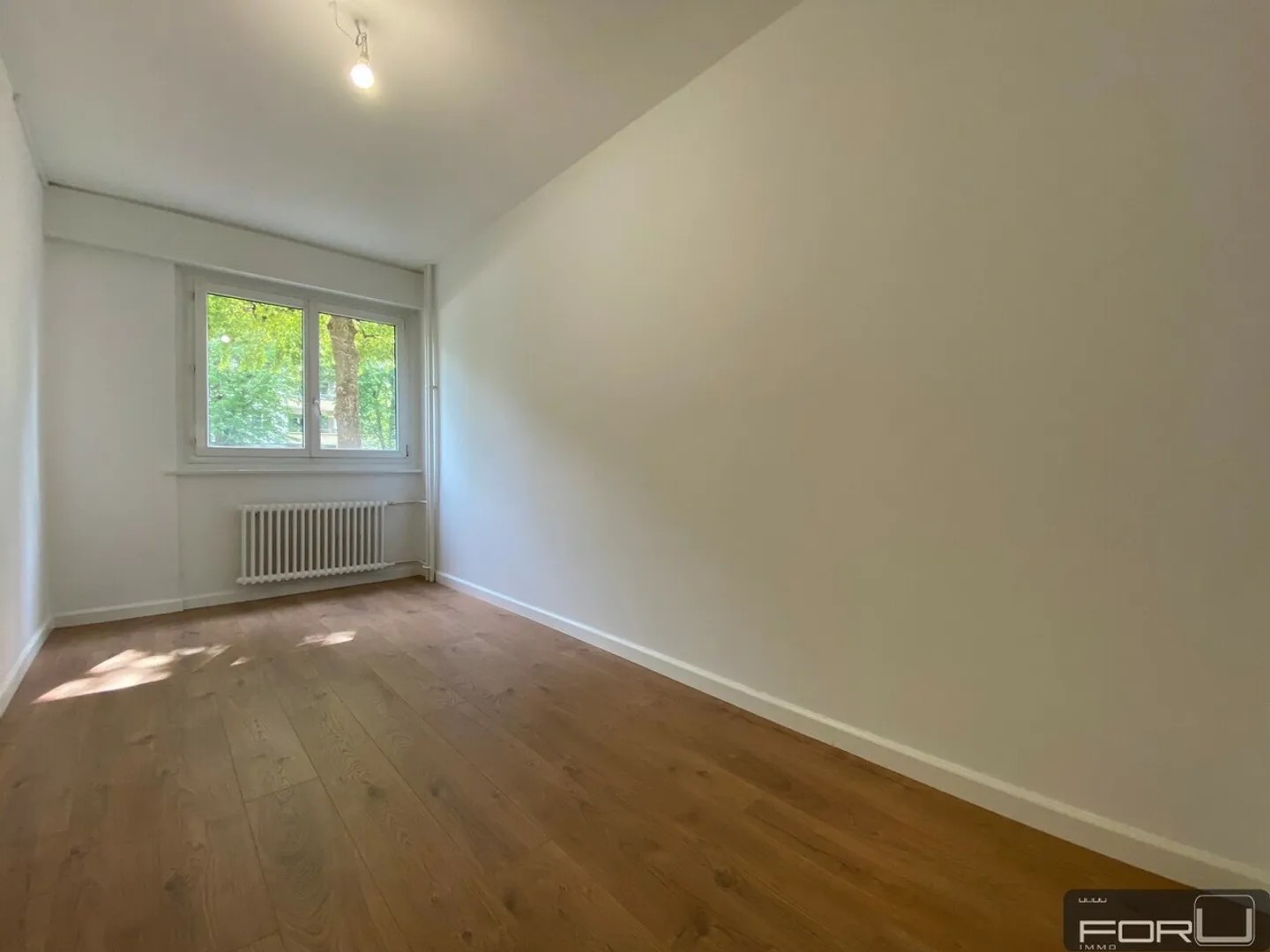 Très beau 6 pièces rénové avec 4 chambres et 2 balcons à Lancy - Photo 7 sur 13