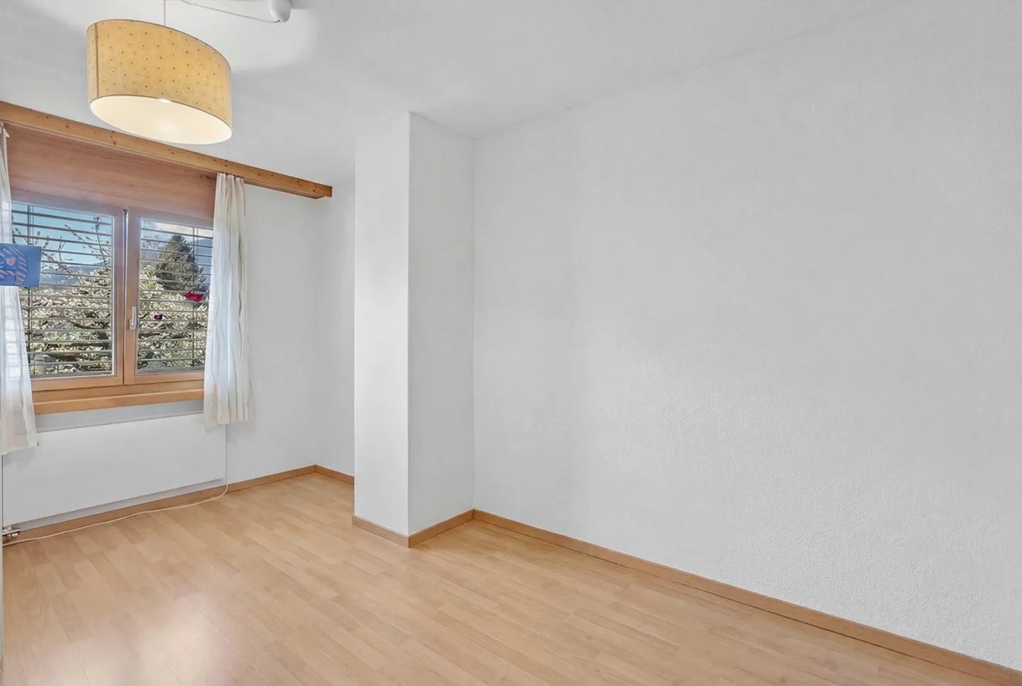 Maison de famille en rangée ensoleillée avec charme dans un emplacement calme - Photo 8 sur 12