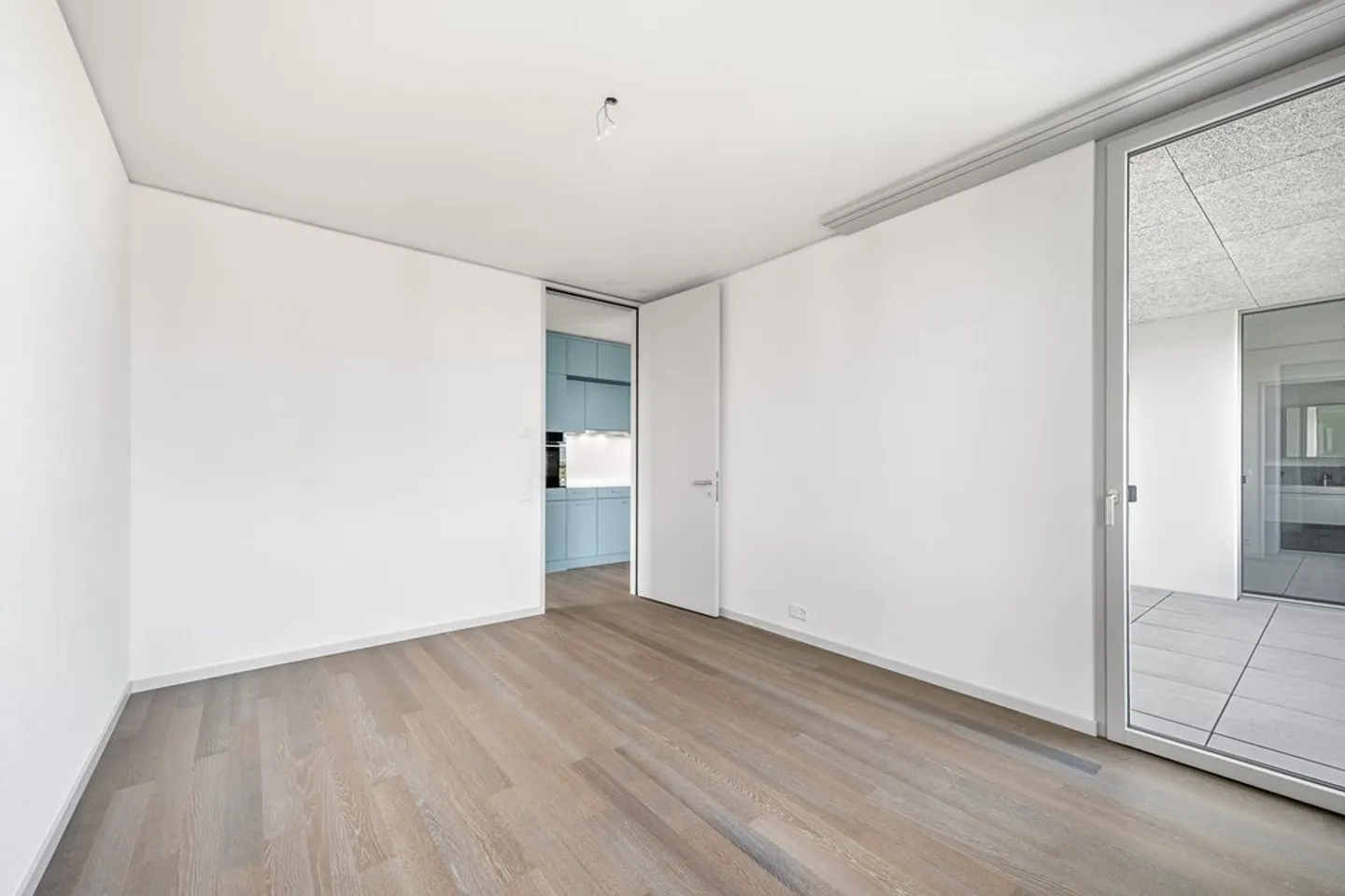 Modern Apartment in Uster - Photo 6 of 9