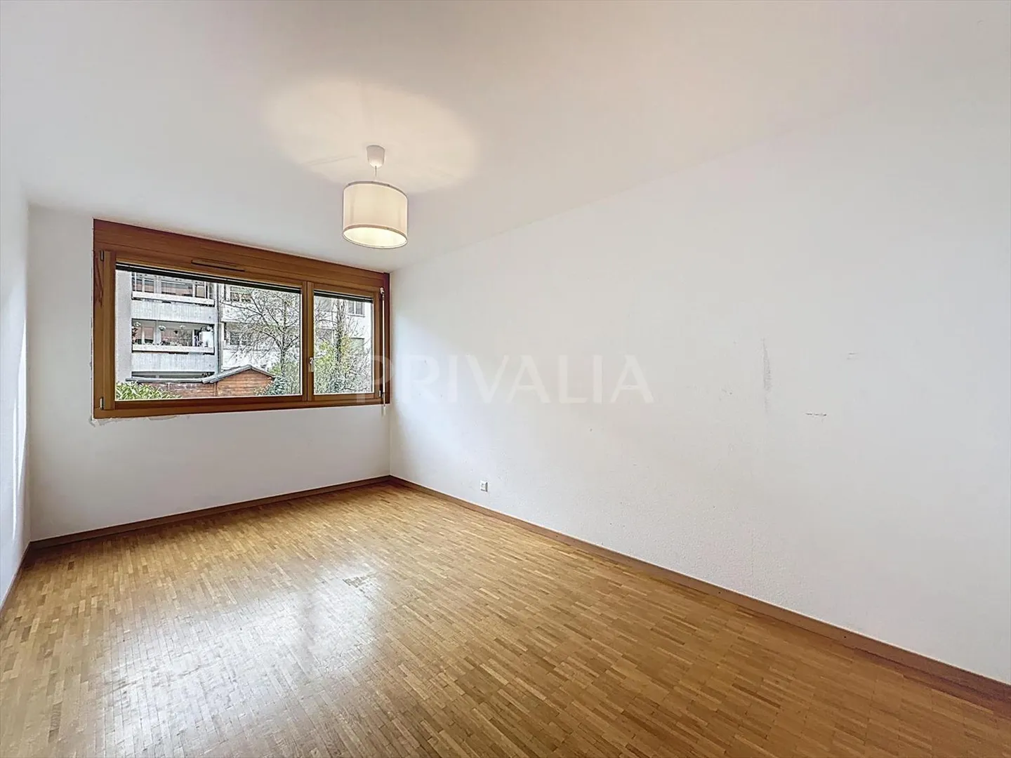 Schöne Wohnung in der Nähe von internationalen Organisationen - Foto 7 von 8