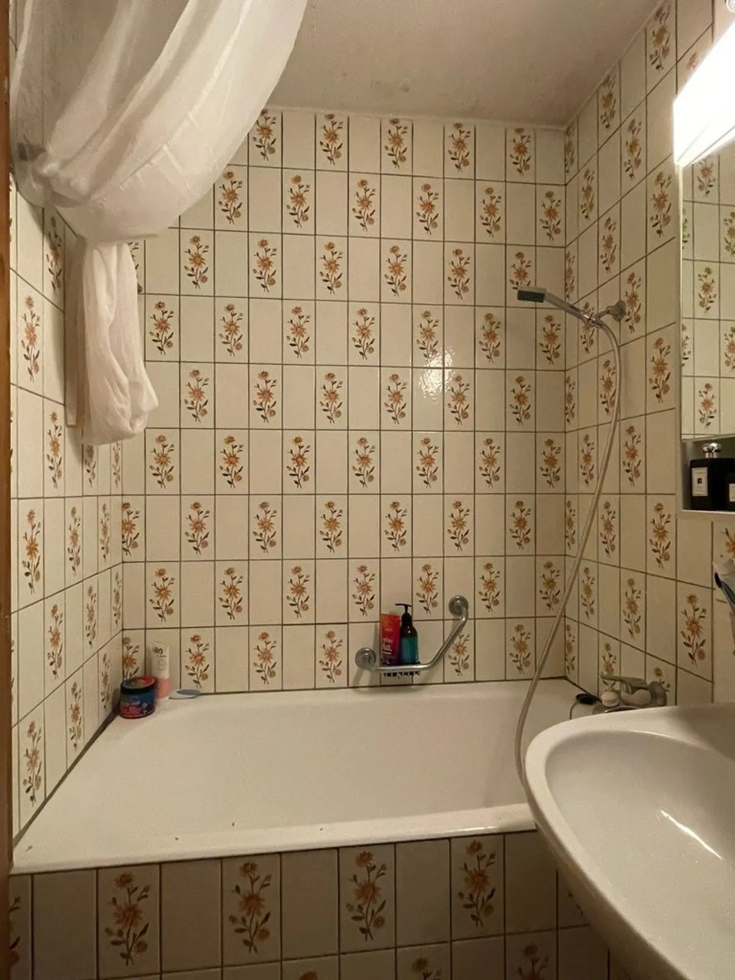 FRIBOURG (Bourg district) - 1.5 rooms on the 4th floor - Photo 8 of 9