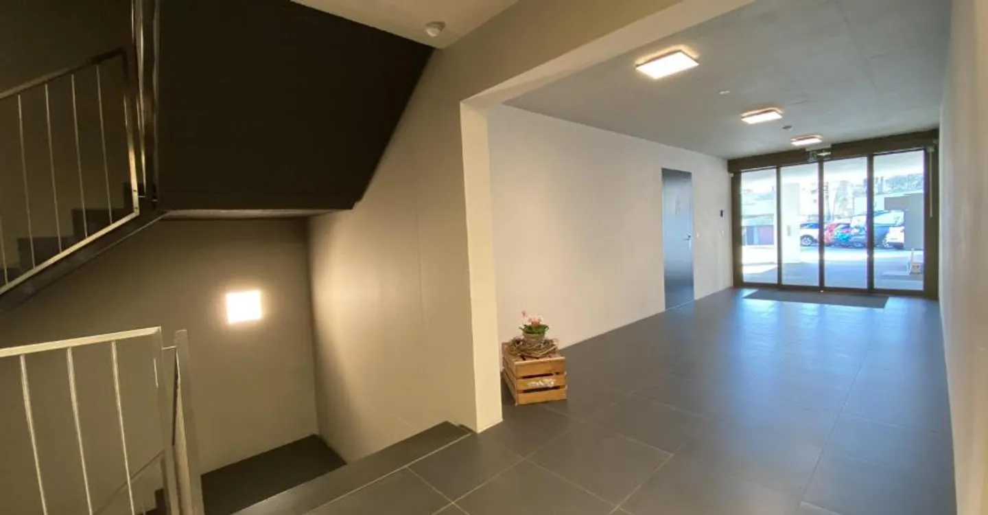 Appartement de Luxe avec Vue Époustouflante - Photo 6 sur 13