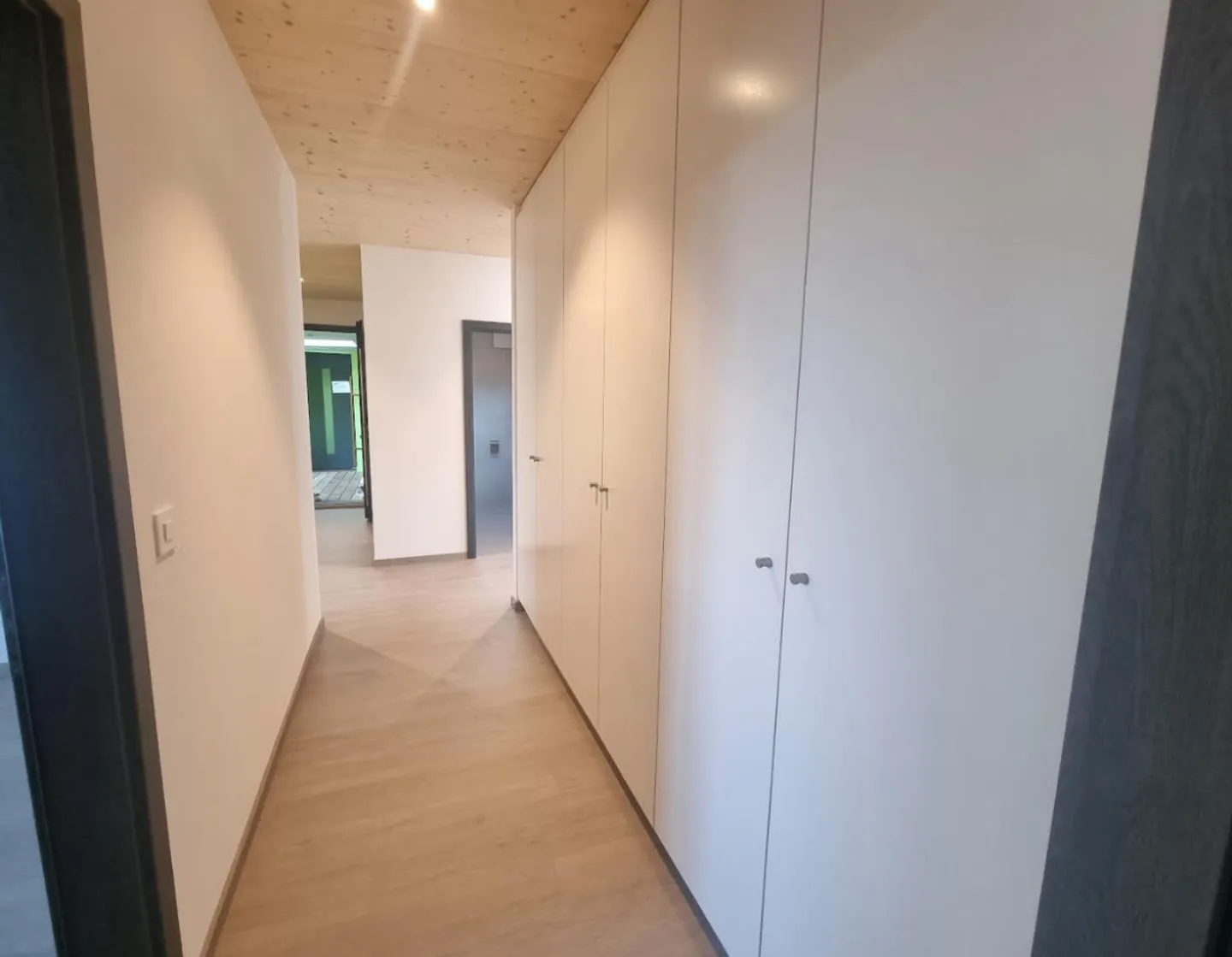 Appartamento moderno con accesso al lago - Foto 7 di 11