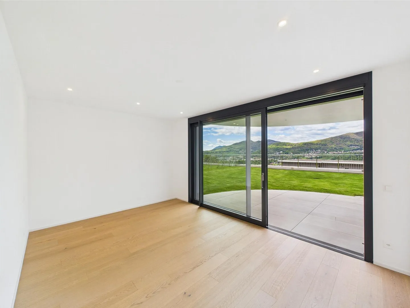 Appartamento moderno con vista lago - Foto 19 di 22