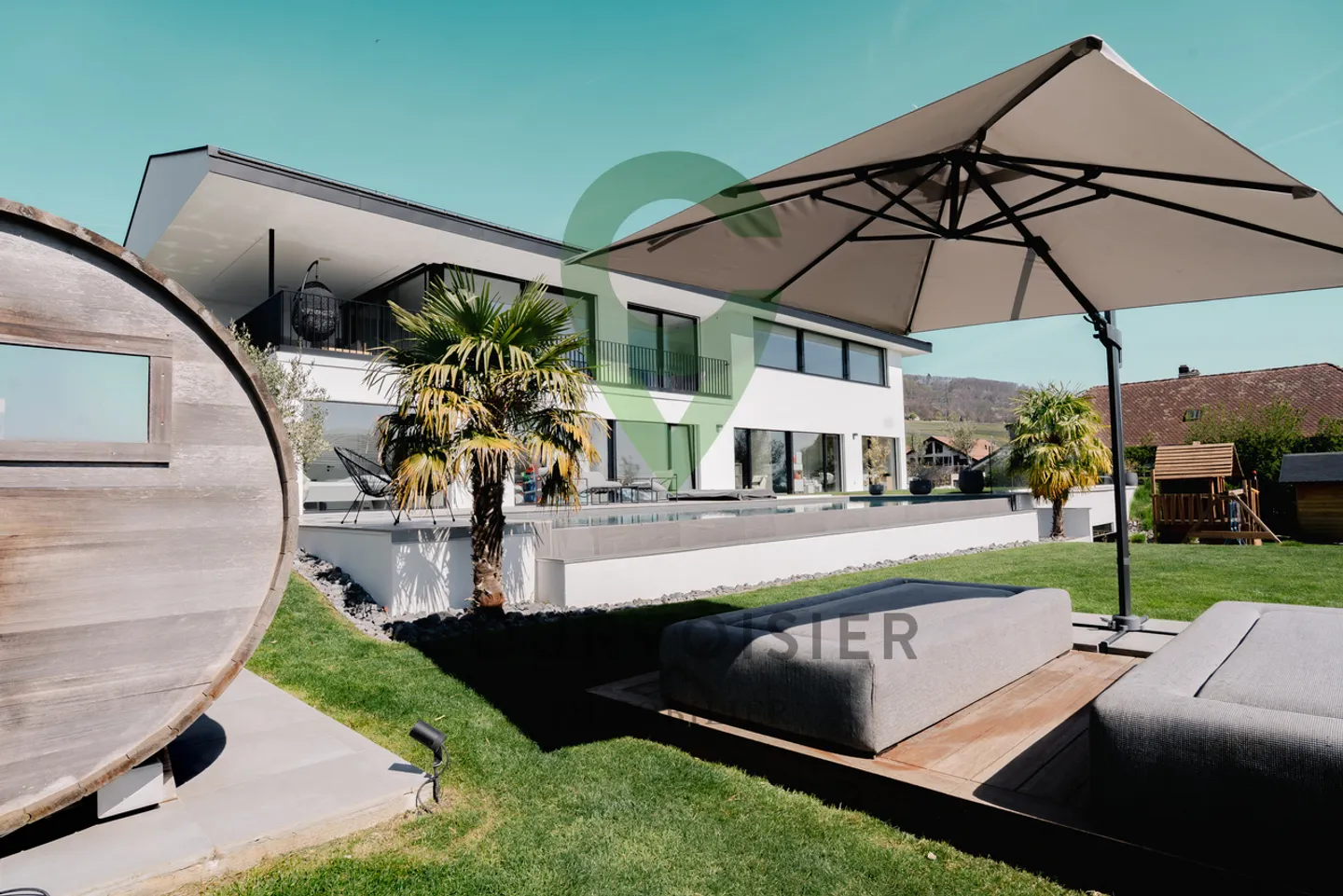 Komfort und Raffinesse im Herzen eines exklusiven Rahmens mit Blick auf den See - Foto 2 von 12