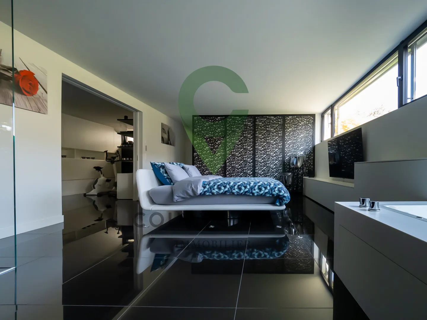 Komfort und Raffinesse im Herzen eines exklusiven Rahmens mit Blick auf den See - Foto 6 von 12