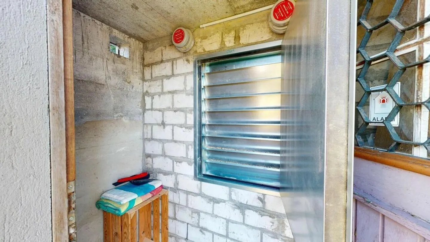 Banca approvata e verificata - Casa bifamiliare ben tenuta con grande giardino a Malters - Foto 18 di 25