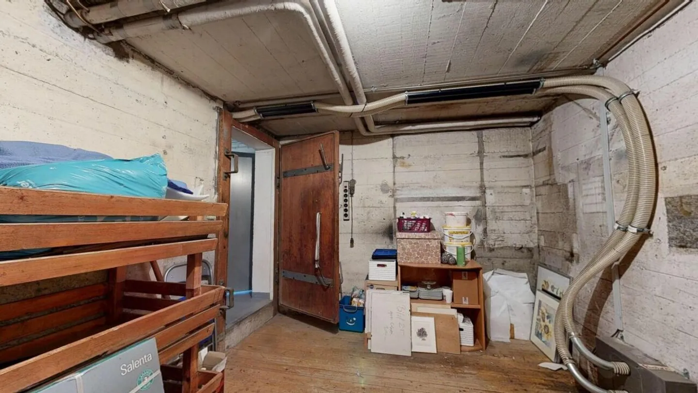 Banca approvata e verificata - Casa bifamiliare ben tenuta con grande giardino a Malters - Foto 21 di 25